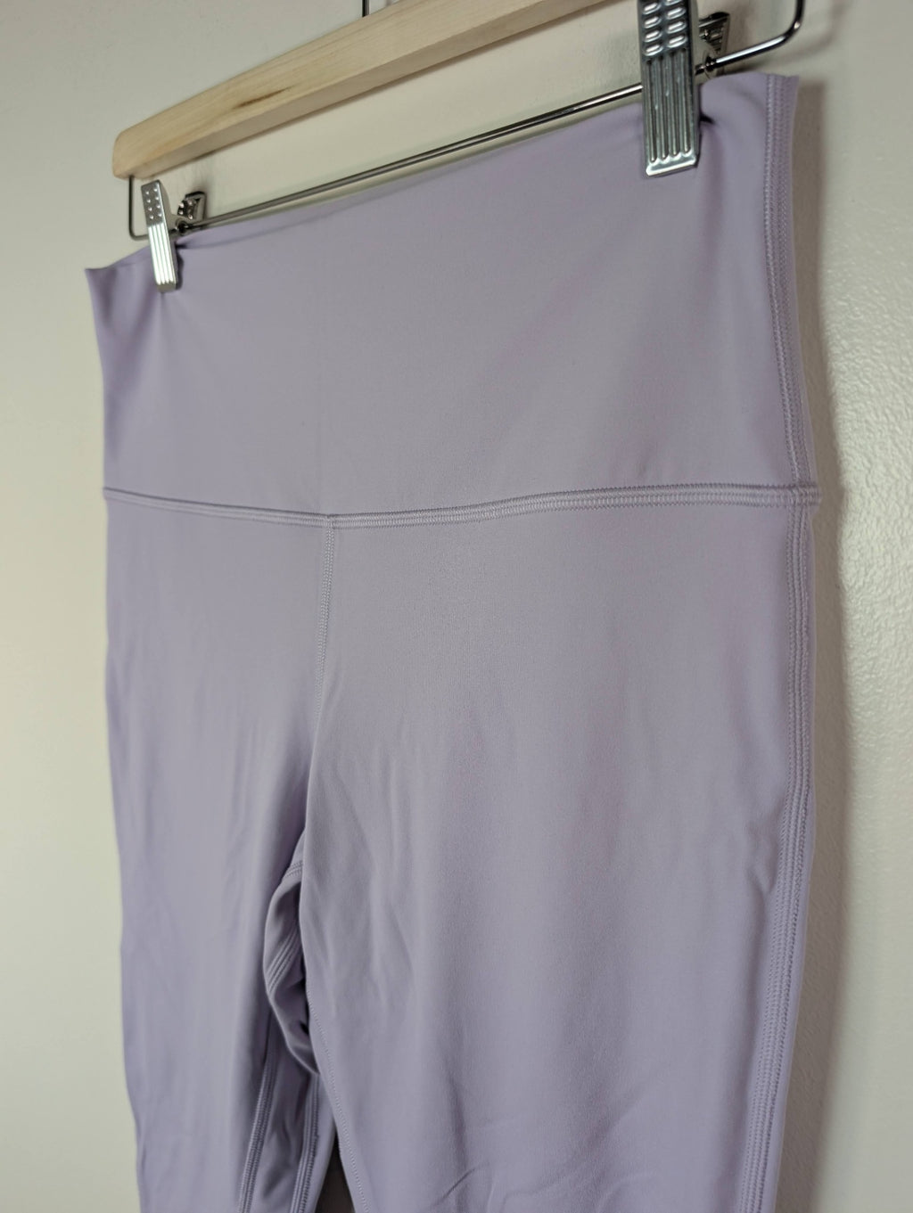 Lululemon purple leggings - 10