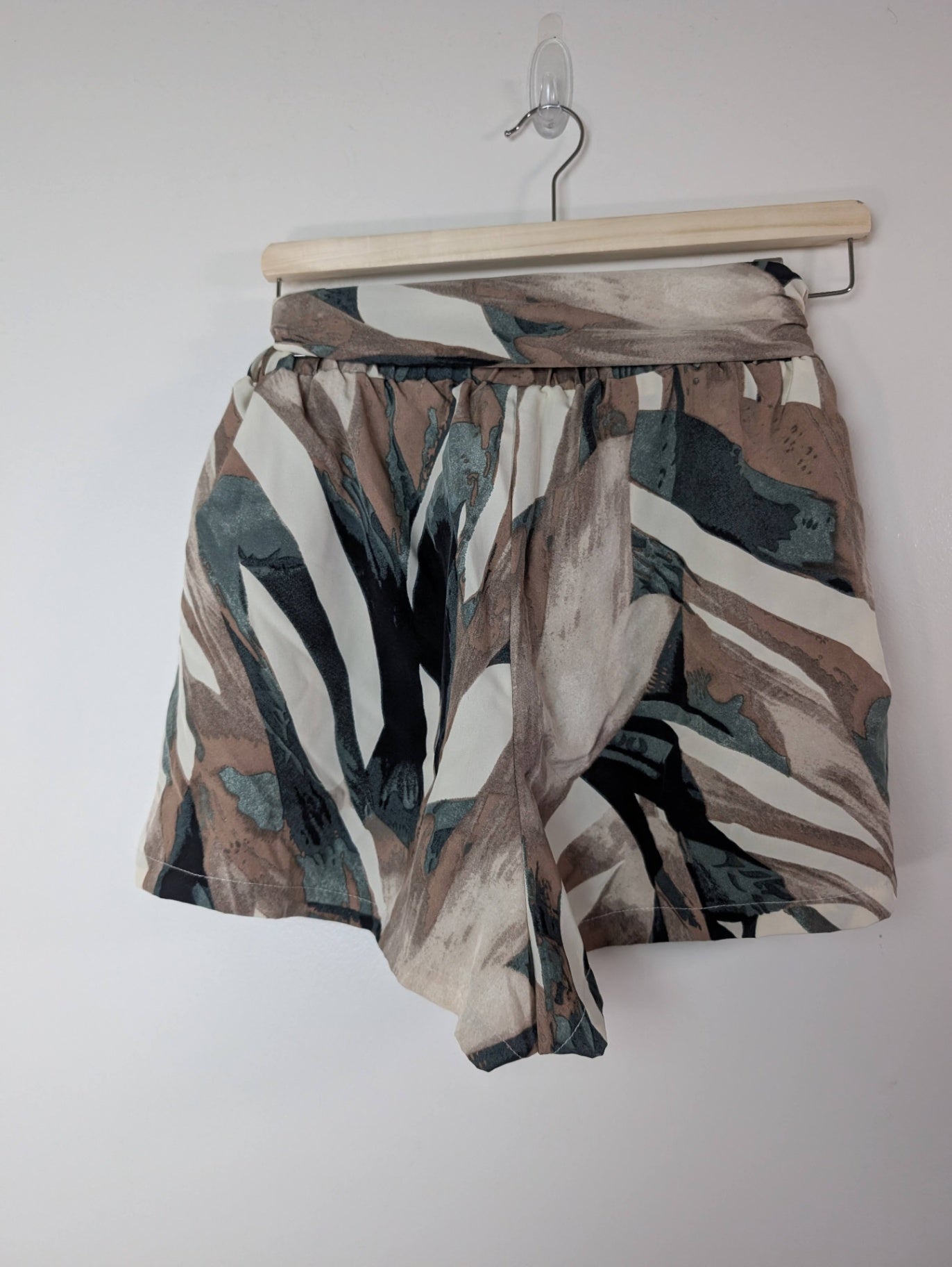 Shein shorts- XL