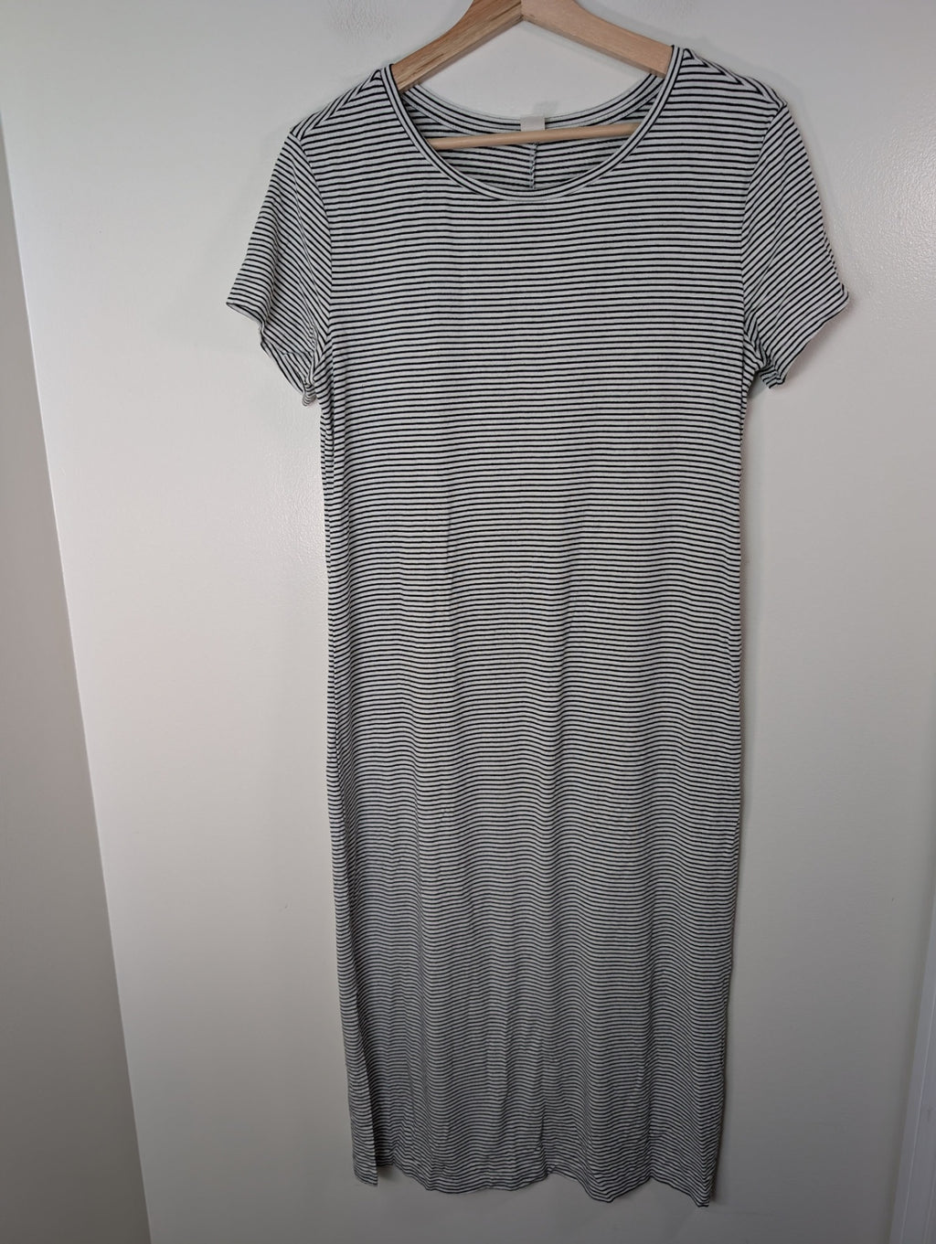 Old Navy striped dress - Medium