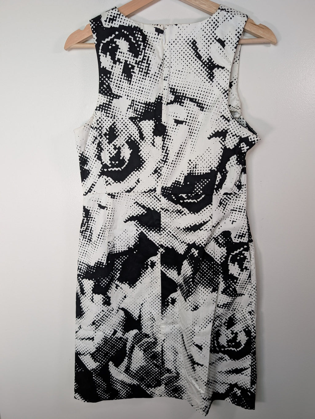 Joe Fresh sleeveless dress - 10