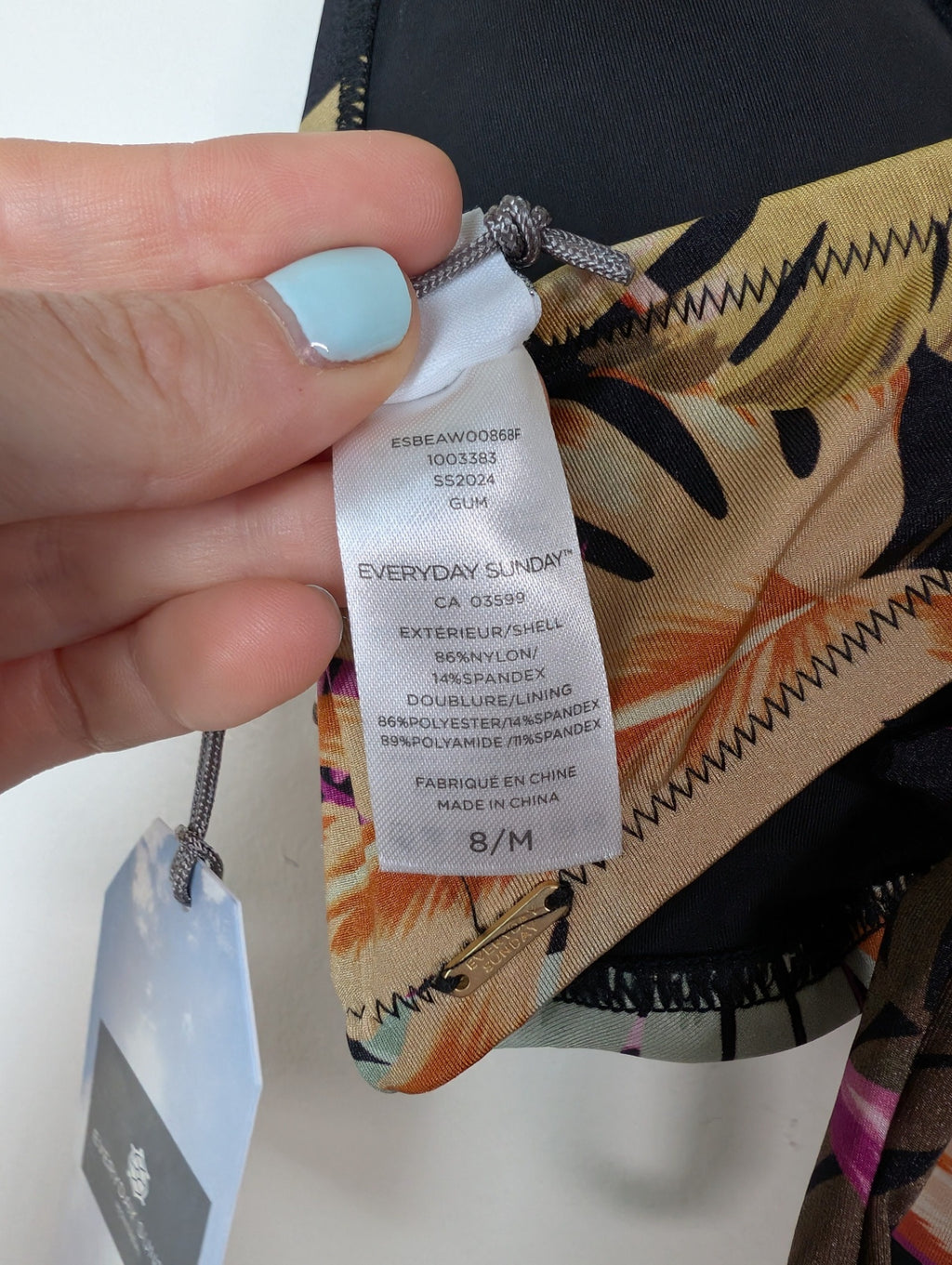 NWT Everyday Sunday swim top - Medium