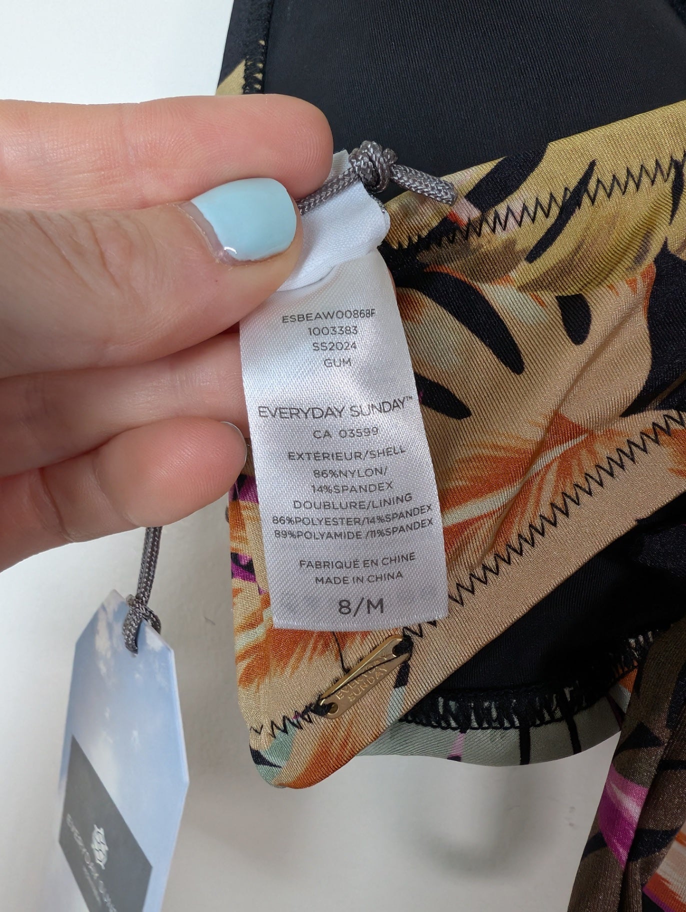 NWT Everyday Sunday swim top - Medium