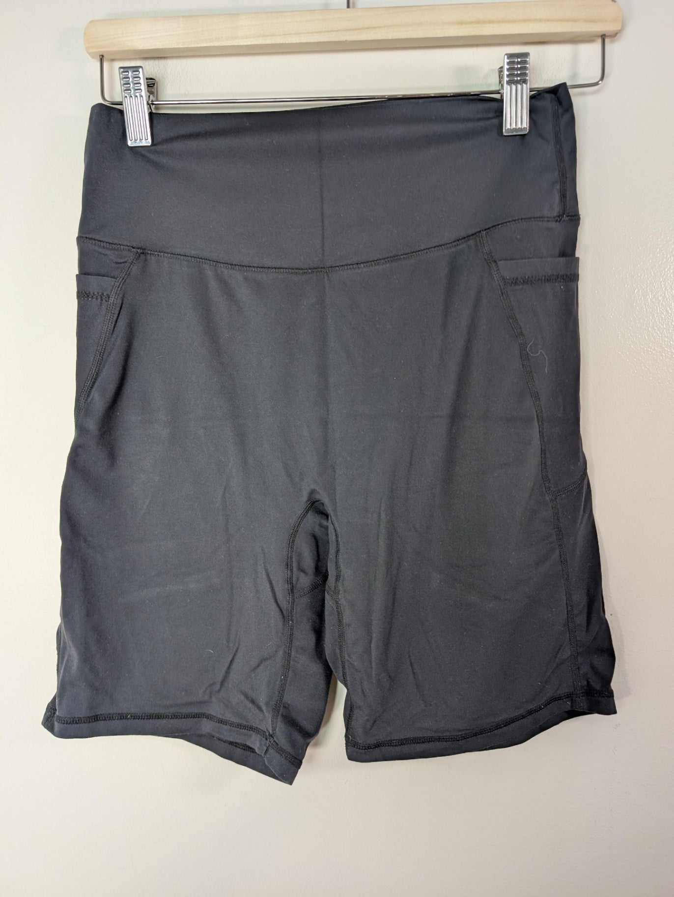 Sunzel black shorts - Large