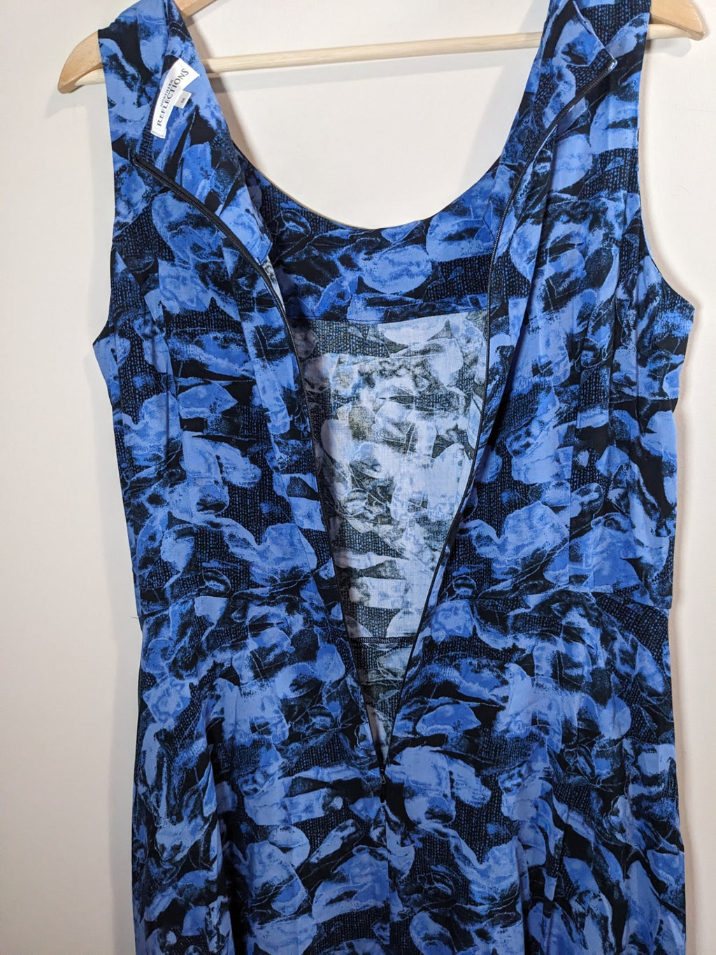Northern Reflections Blue Floral Dress - M