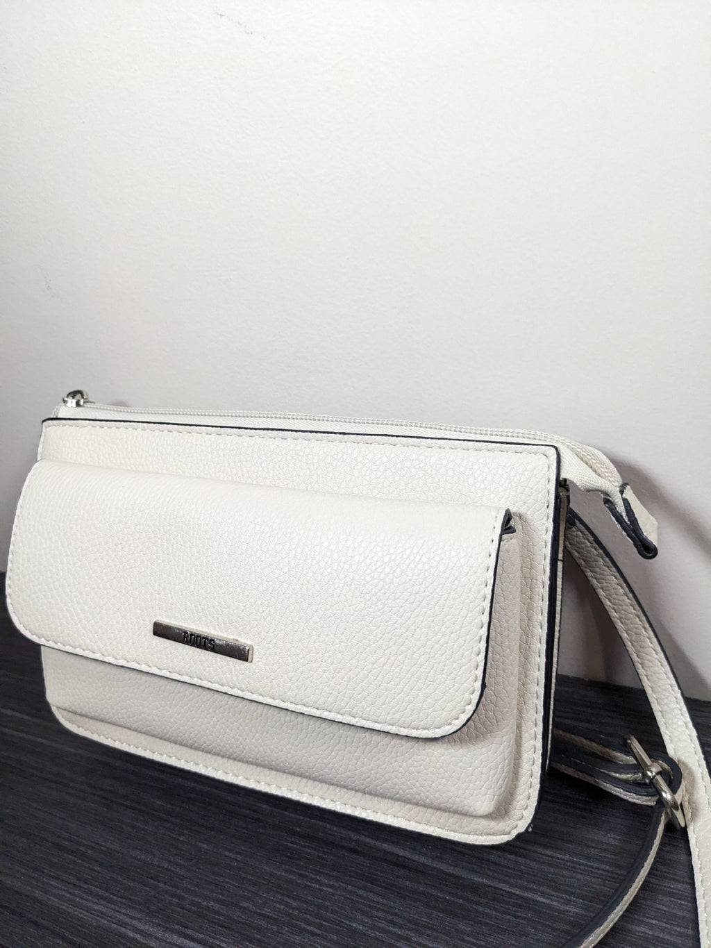 Roots White Crossbody Purse - One Size