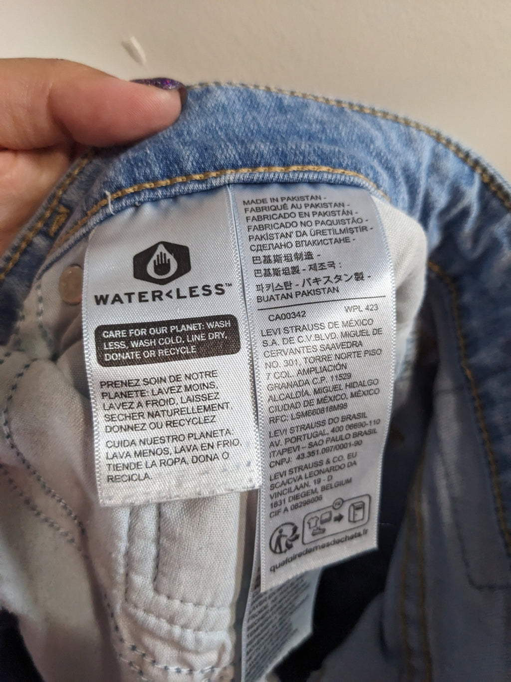 Levi's Flare Jeans - sz 29