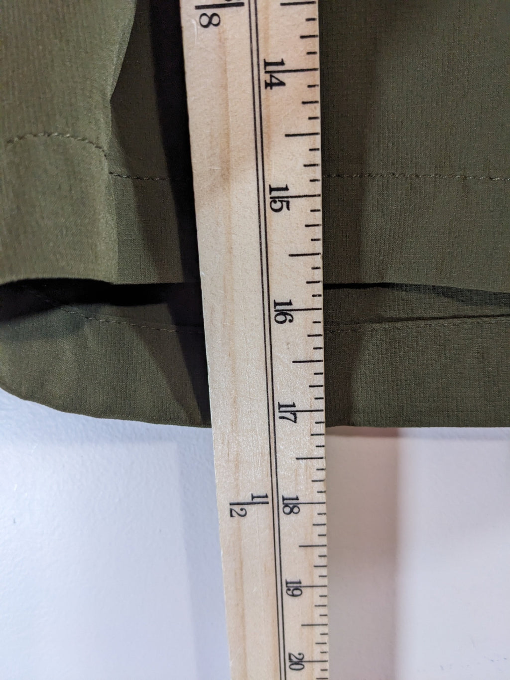 NWT Outdoor Research Olive Utility Shorts - sz 8