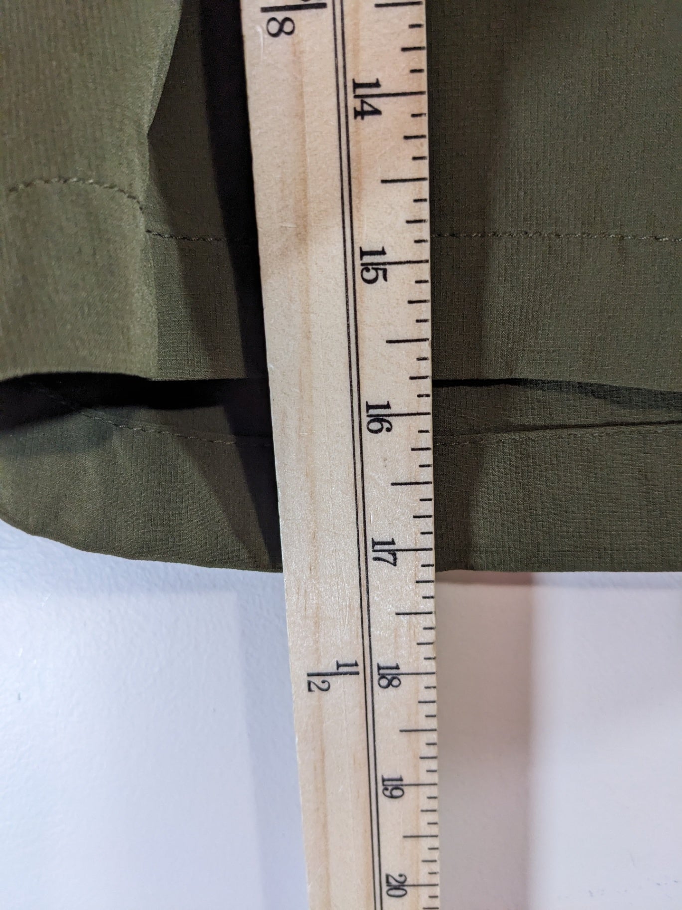 NWT Outdoor Research Olive Utility Shorts - sz 8