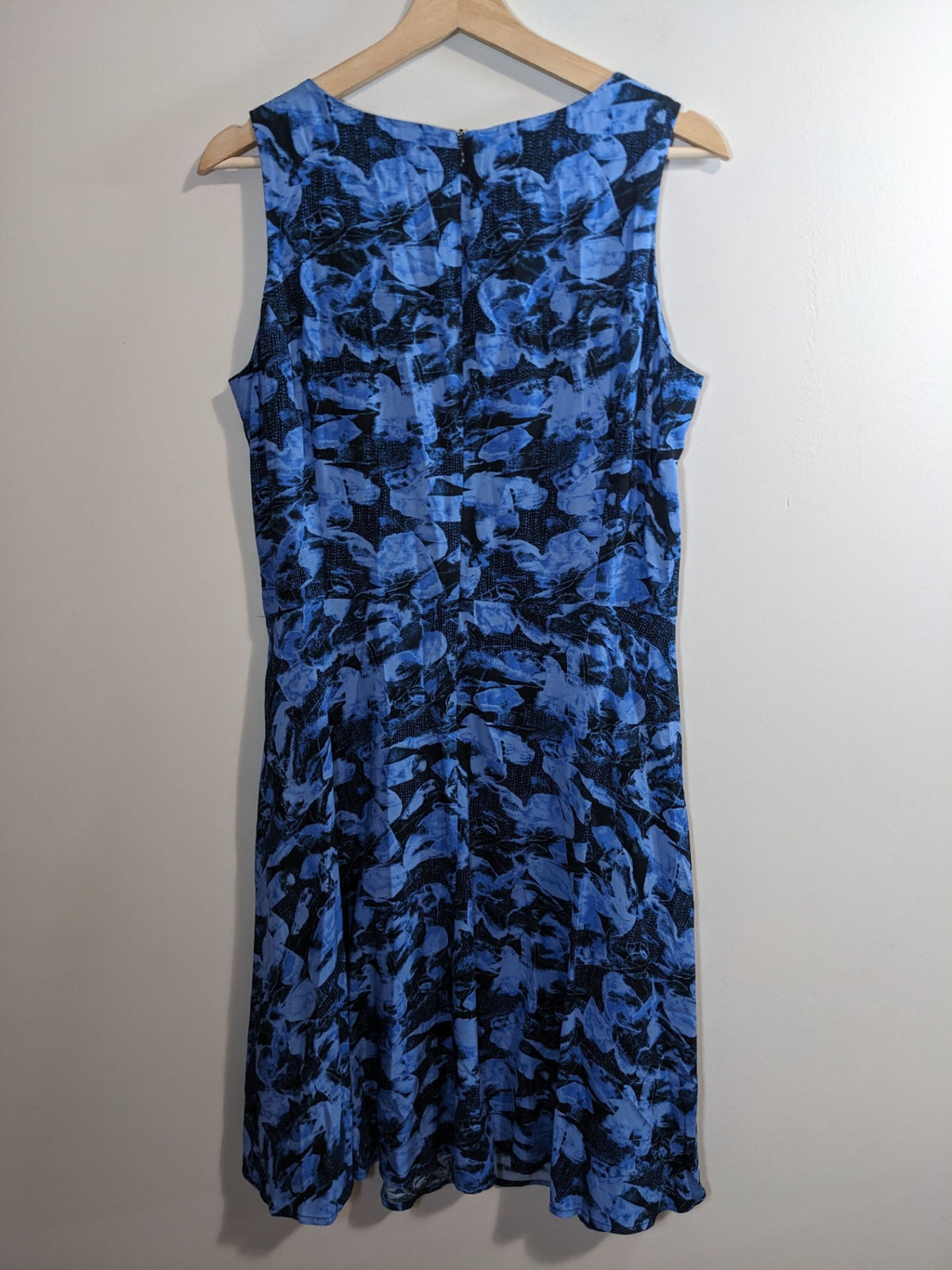 Northern Reflections Blue Floral Dress - M