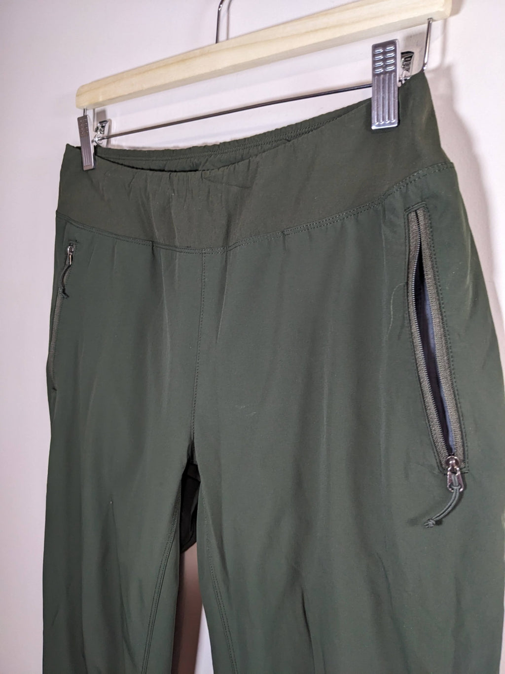 Mountain Equipment Company Olive Pants - L