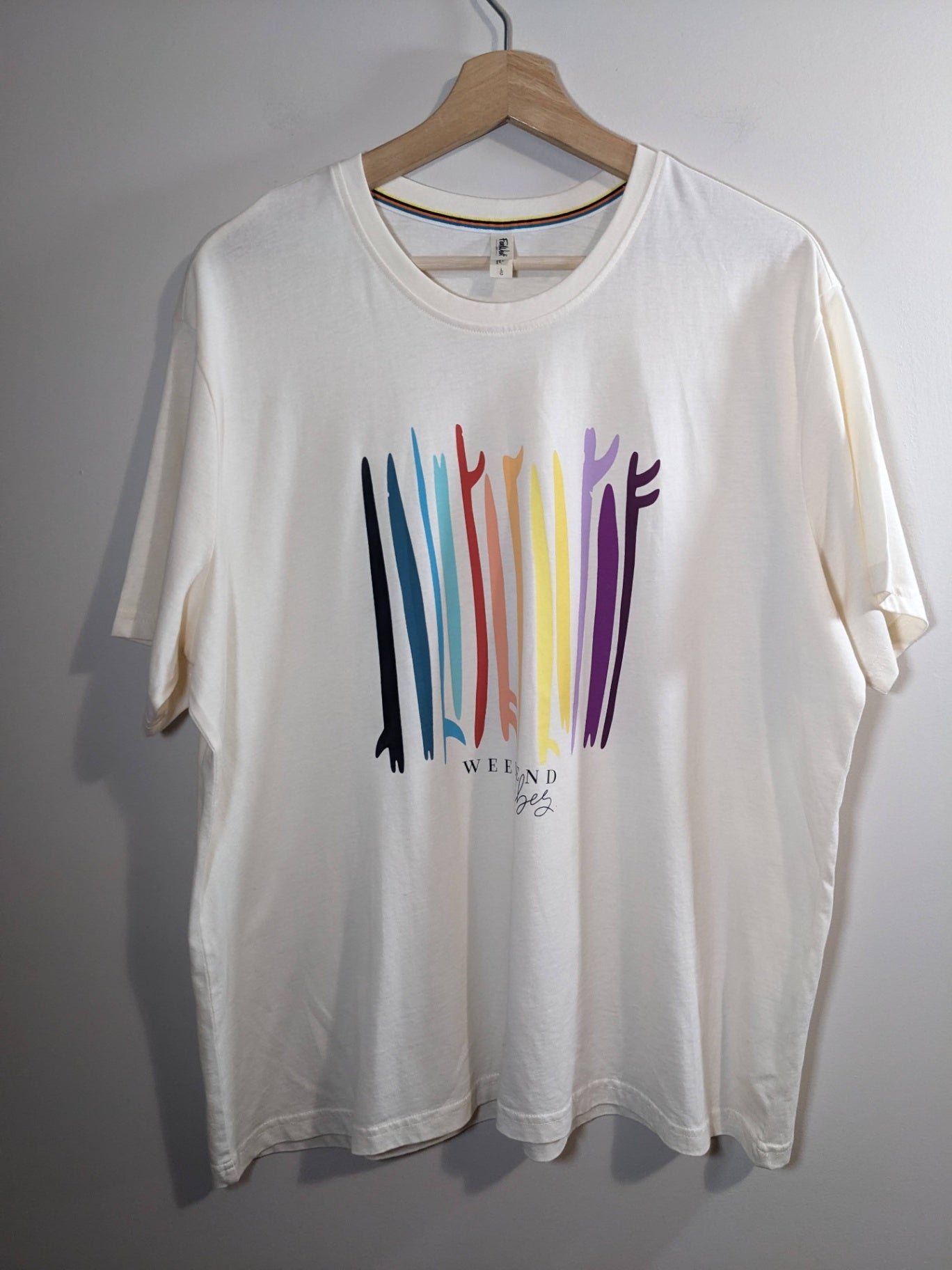 FarWest Weekend Vibes T-Shirt - L