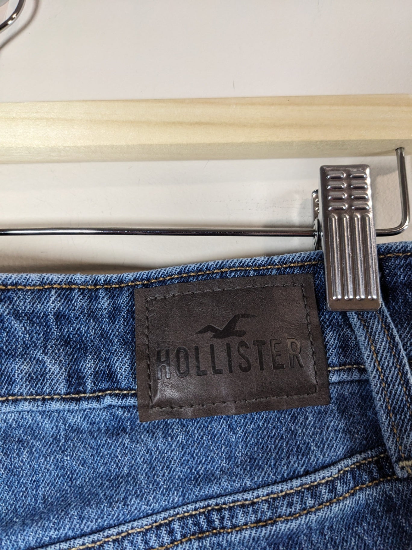 Hollister Denim Shorts - sz 29