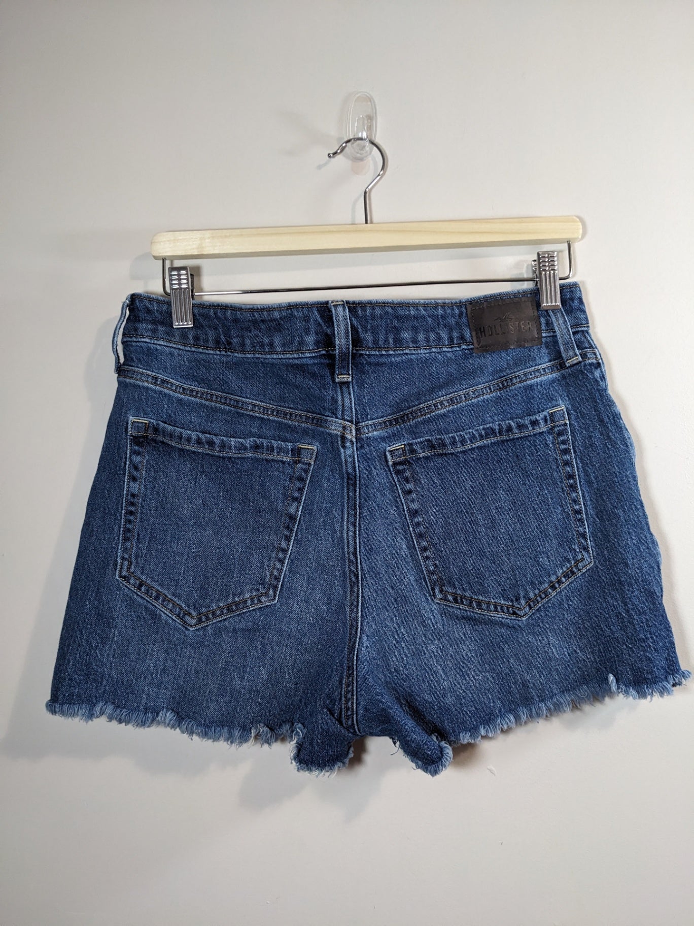 Hollister Denim Shorts - sz 29