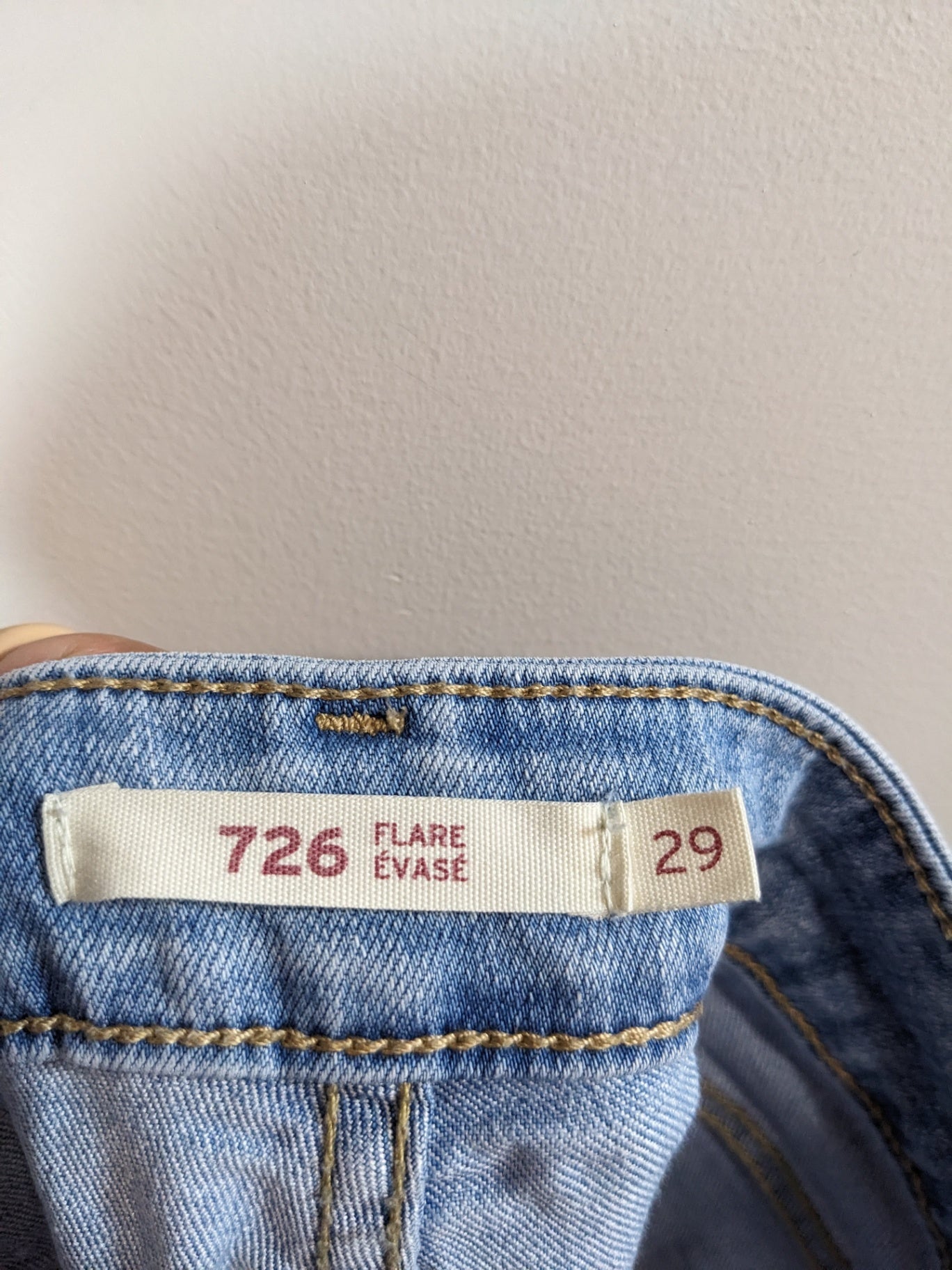 Levi's Flare Jeans - sz 29