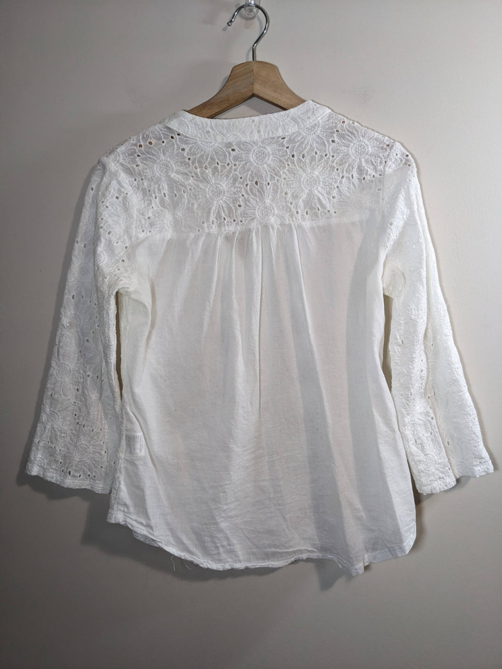 SOLITAIRE White Shirt - L