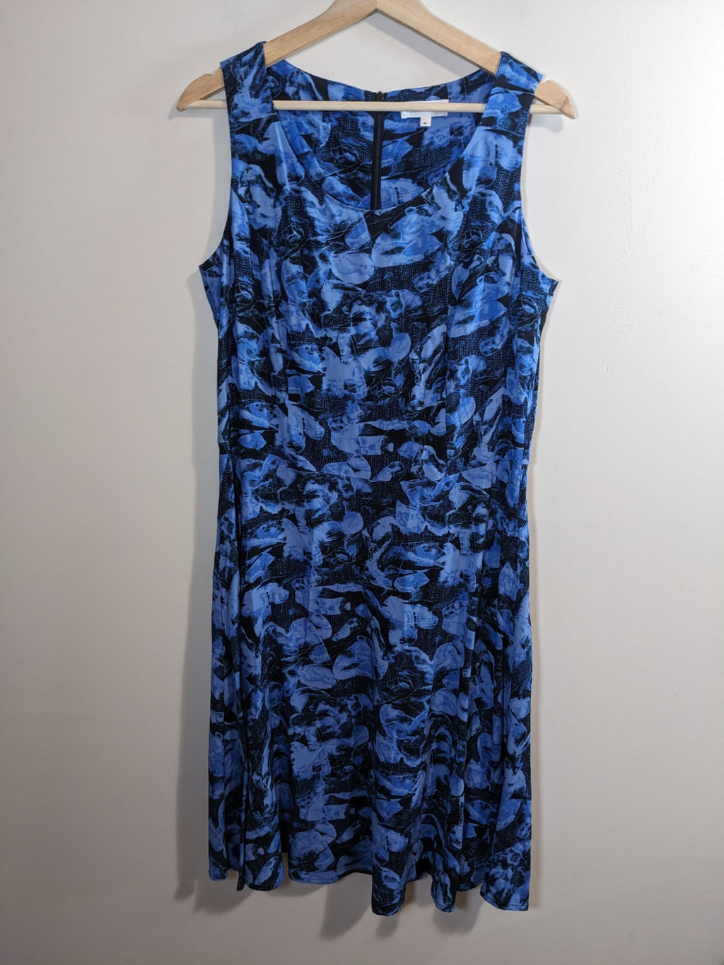 Northern Reflections Blue Floral Dress - M