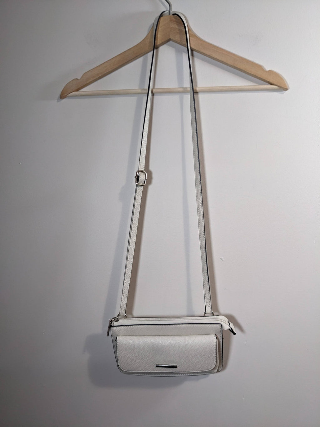 Roots White Crossbody Purse - One Size