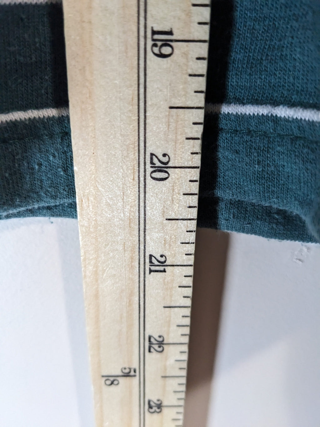 Pull & Bear Green Striped Crewneck - L