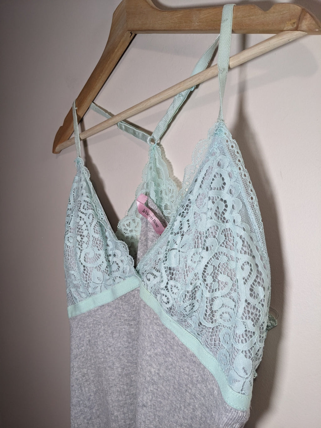 la Vie en Rose Lace Tank - L