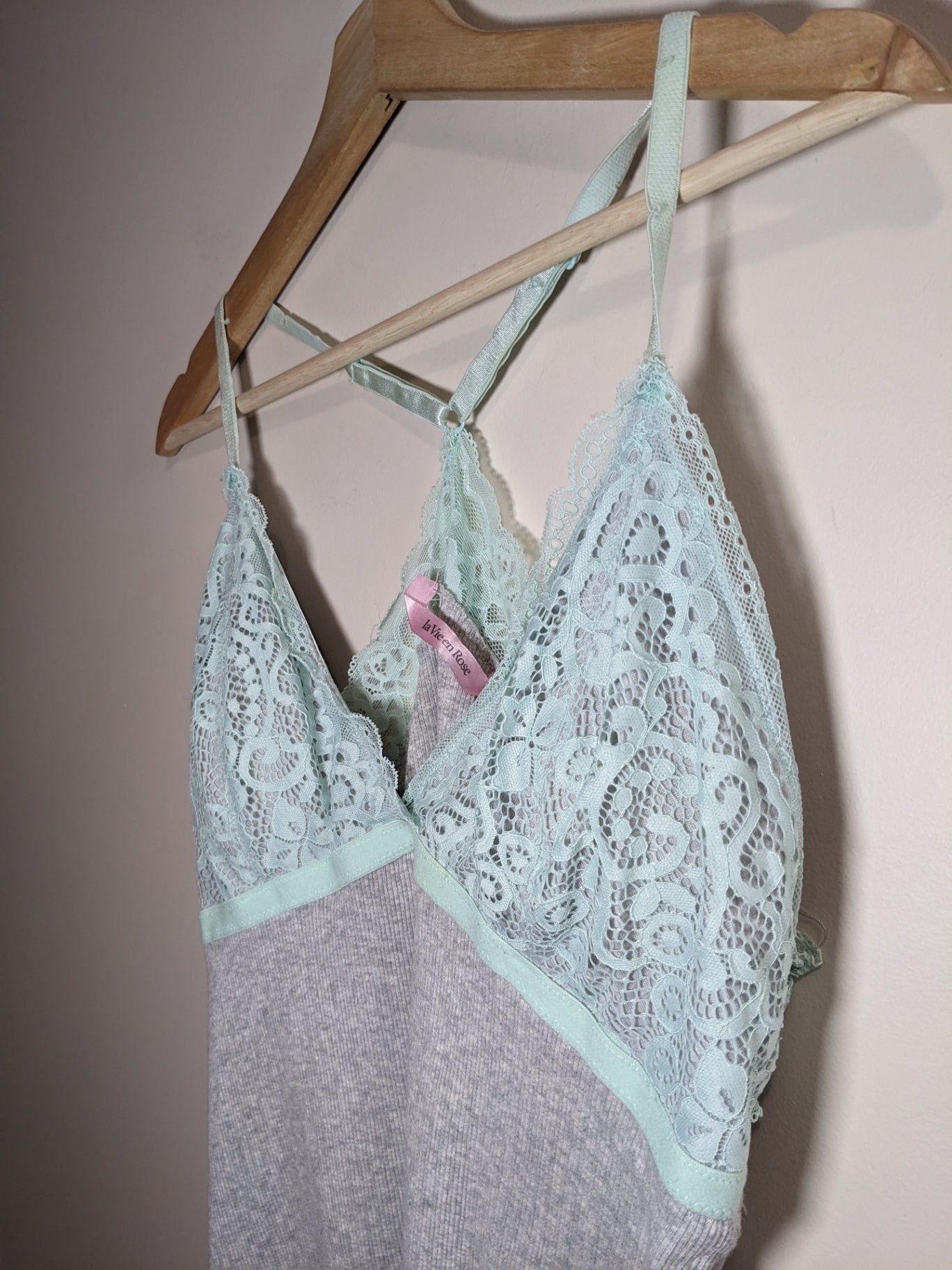 la Vie en Rose Lace Tank - L