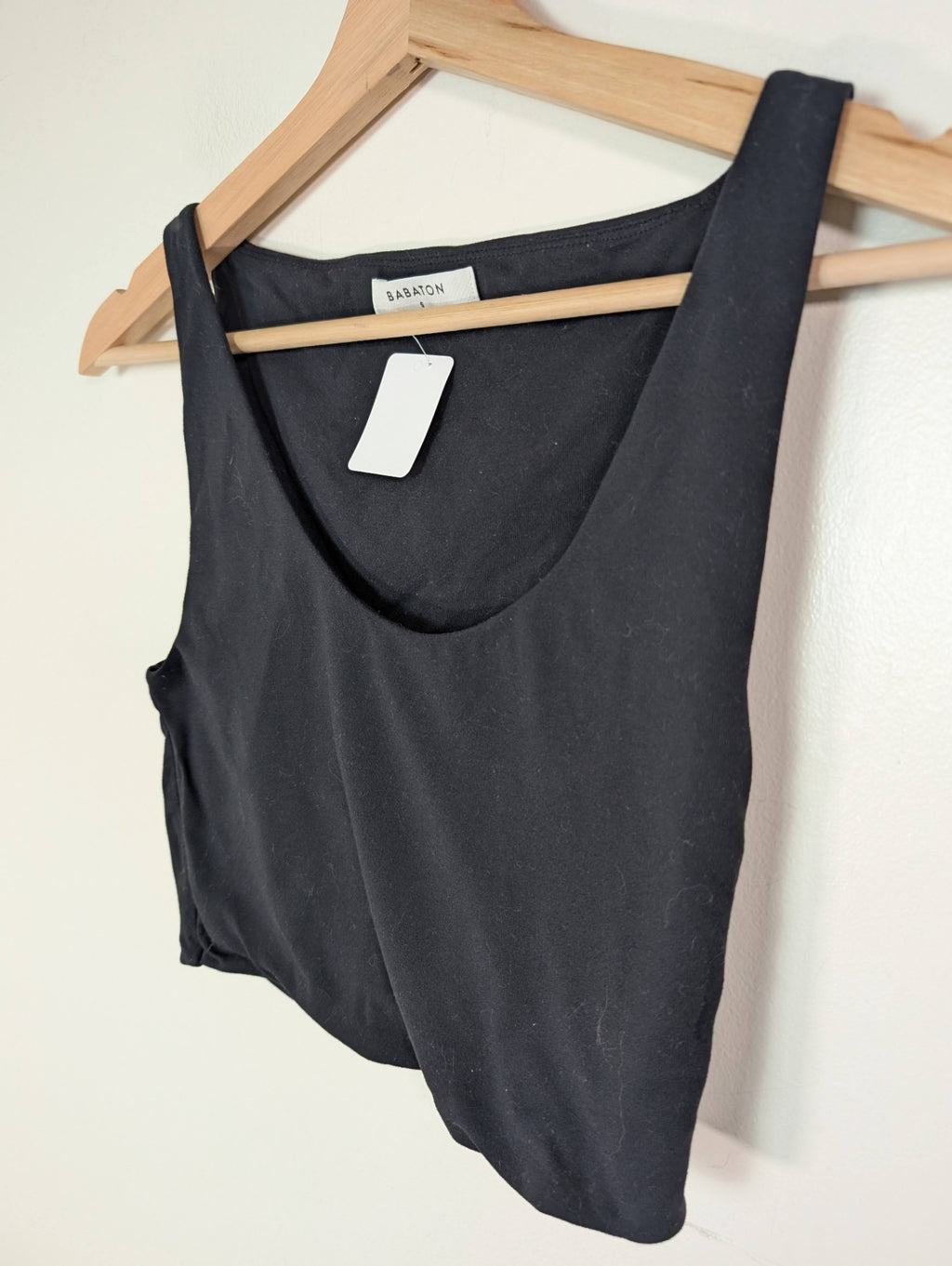 Babaton black crop tank - S