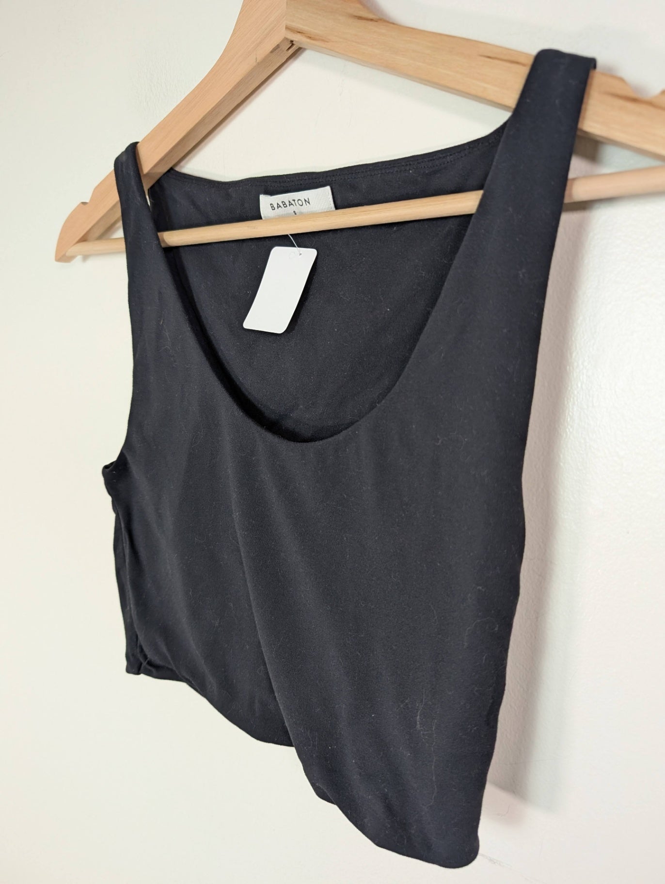 Babaton black crop tank - S
