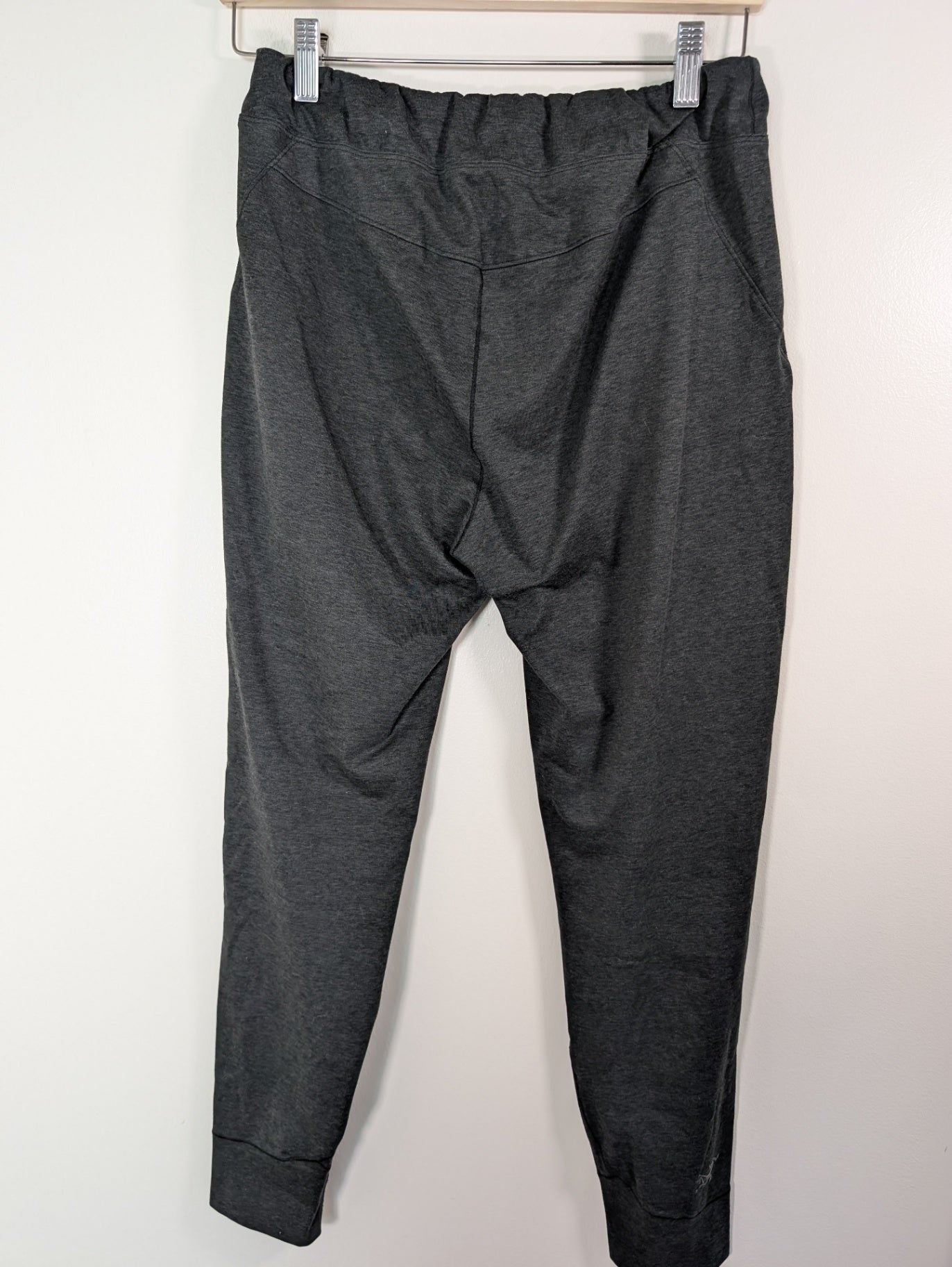 Arc'teryx grey joggers - S