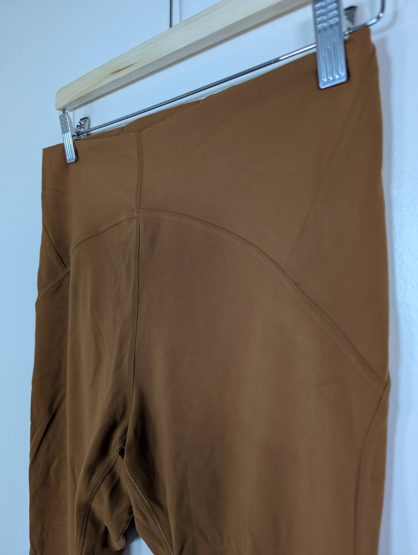 Lululemon brown leggings- 10