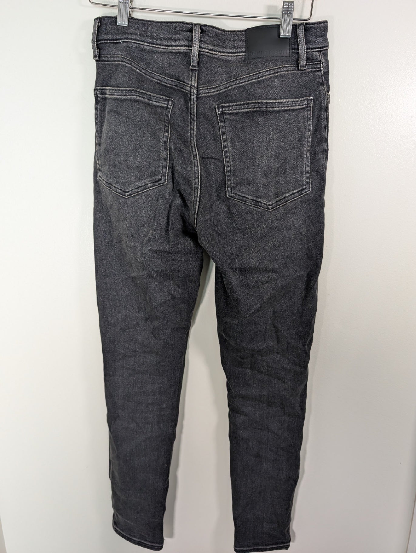 Denim Forum black the lola high rise skinny - SZ 29