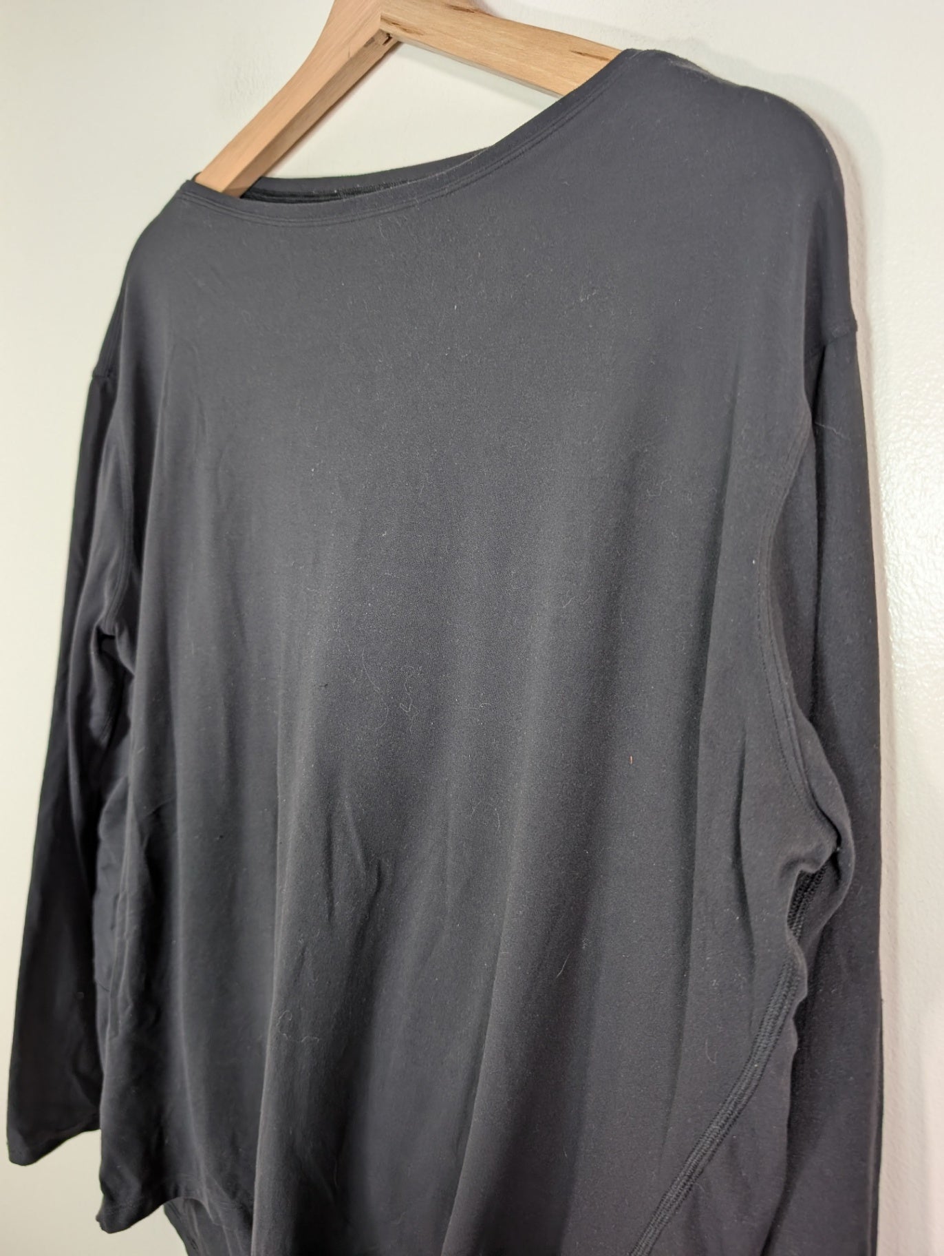 Lululemon black long sleeve- Unknown size