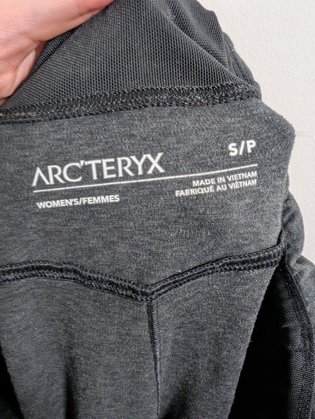 Arc'teryx grey joggers - S