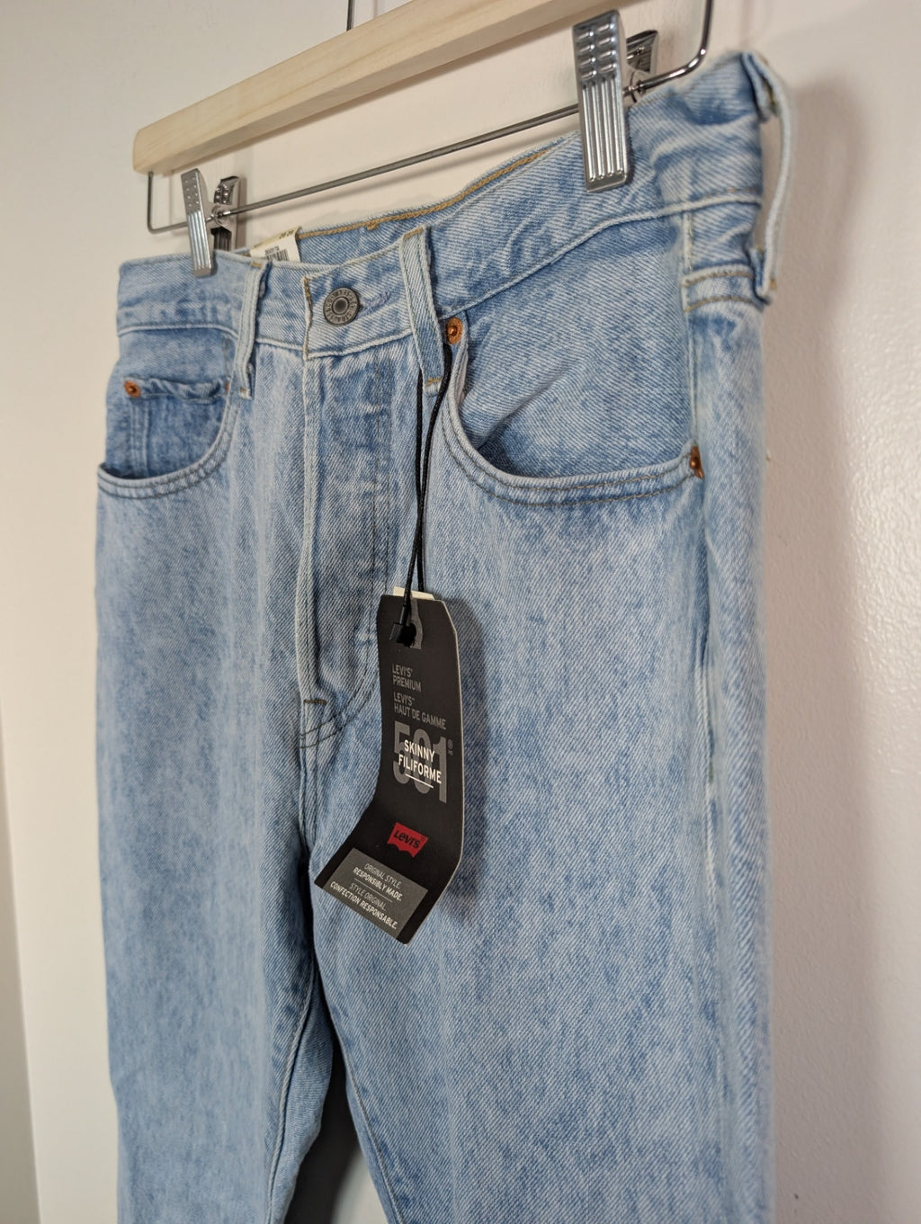 NWT Levi's 501 skinny - W 32 L 34