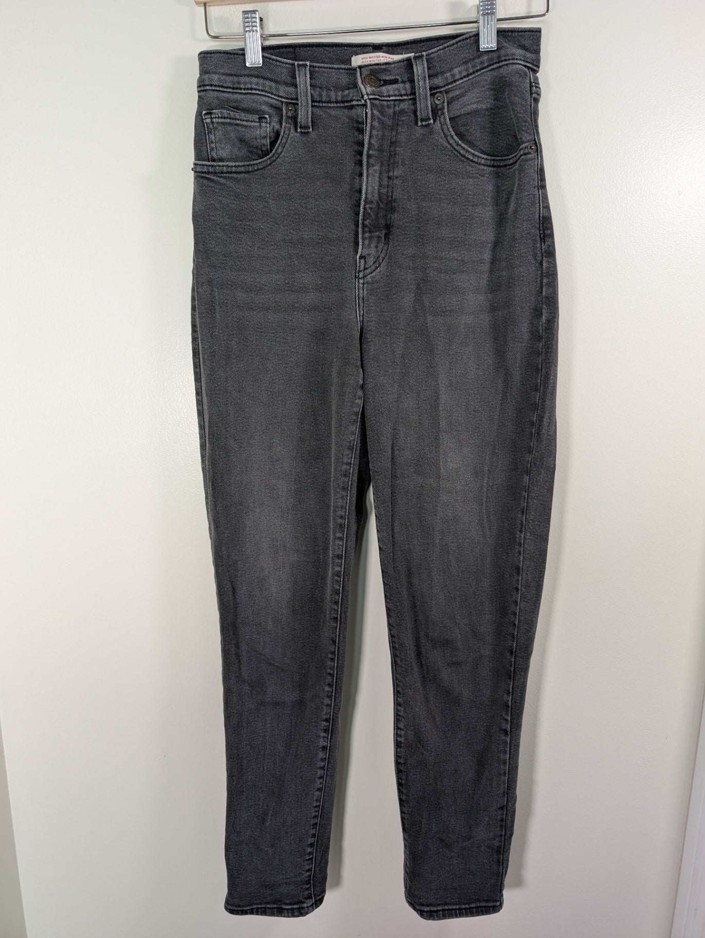 Levi's black high waisted mom jean - SZ 27