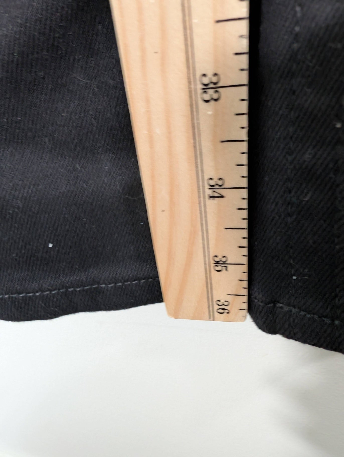 NWT Wrangler the ultimate riding jean - SZ 27