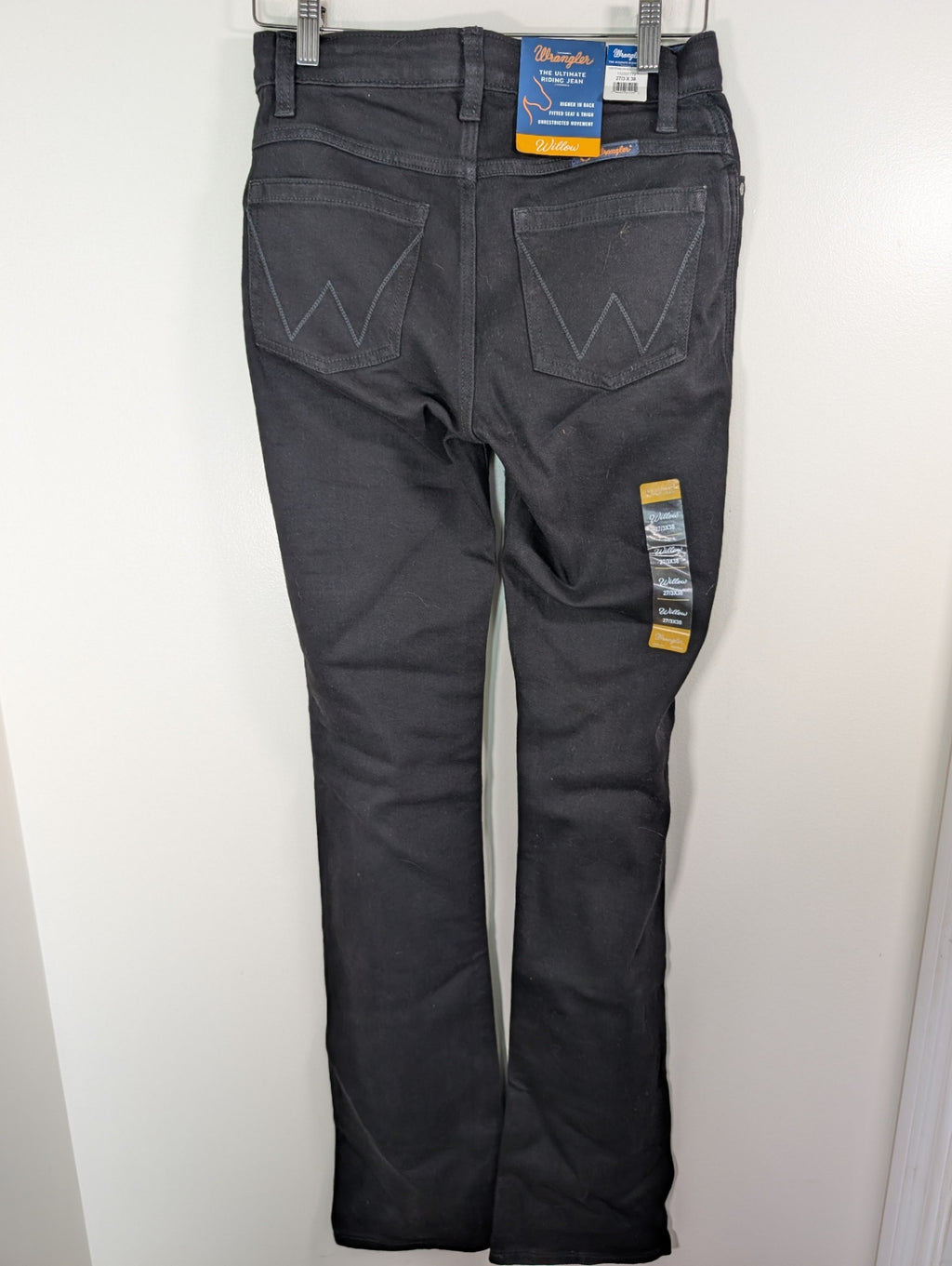 NWT Wrangler the ultimate riding jean - SZ 27