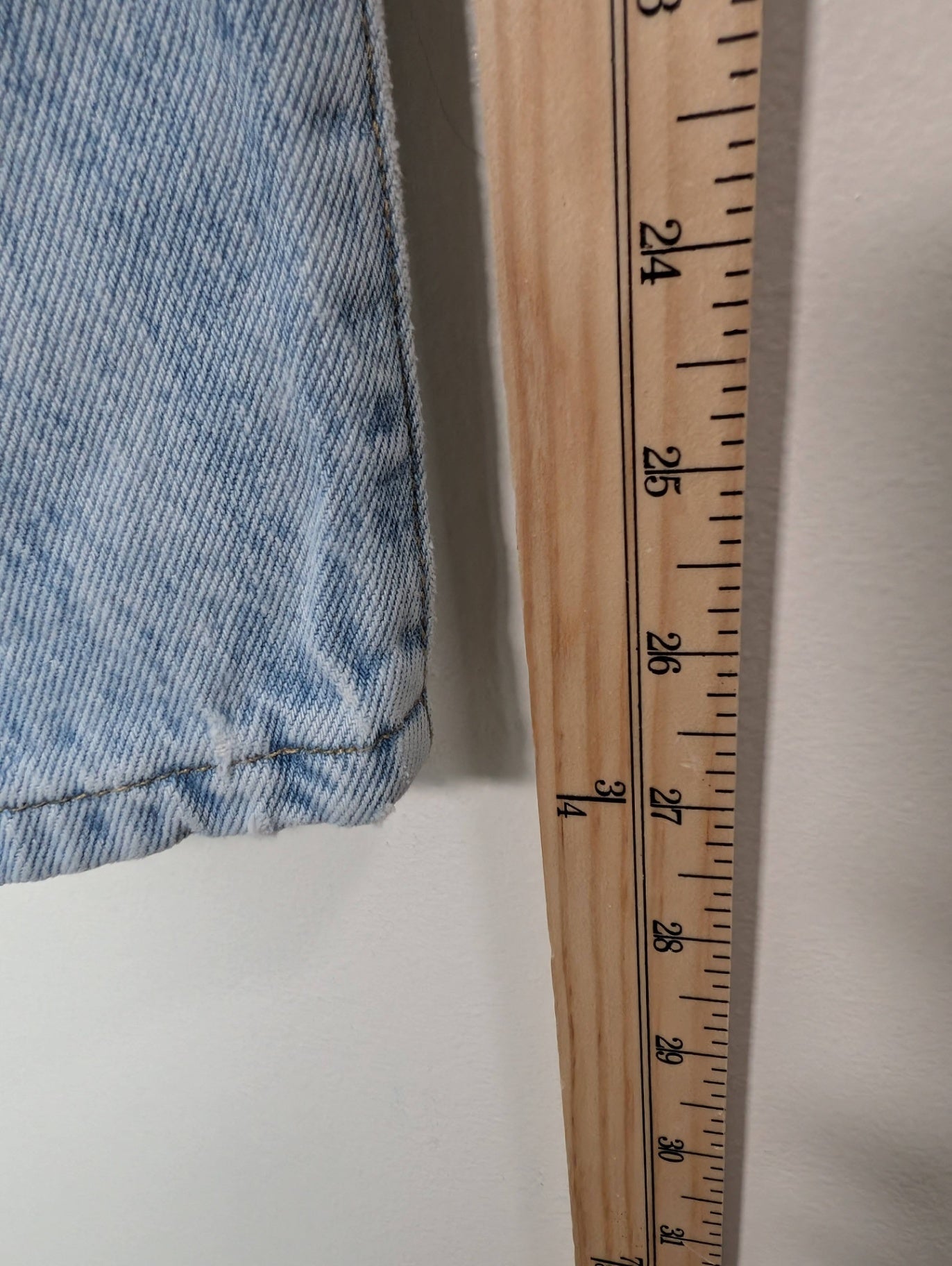 NWT Levi's 501 skinny - W 32 L 34