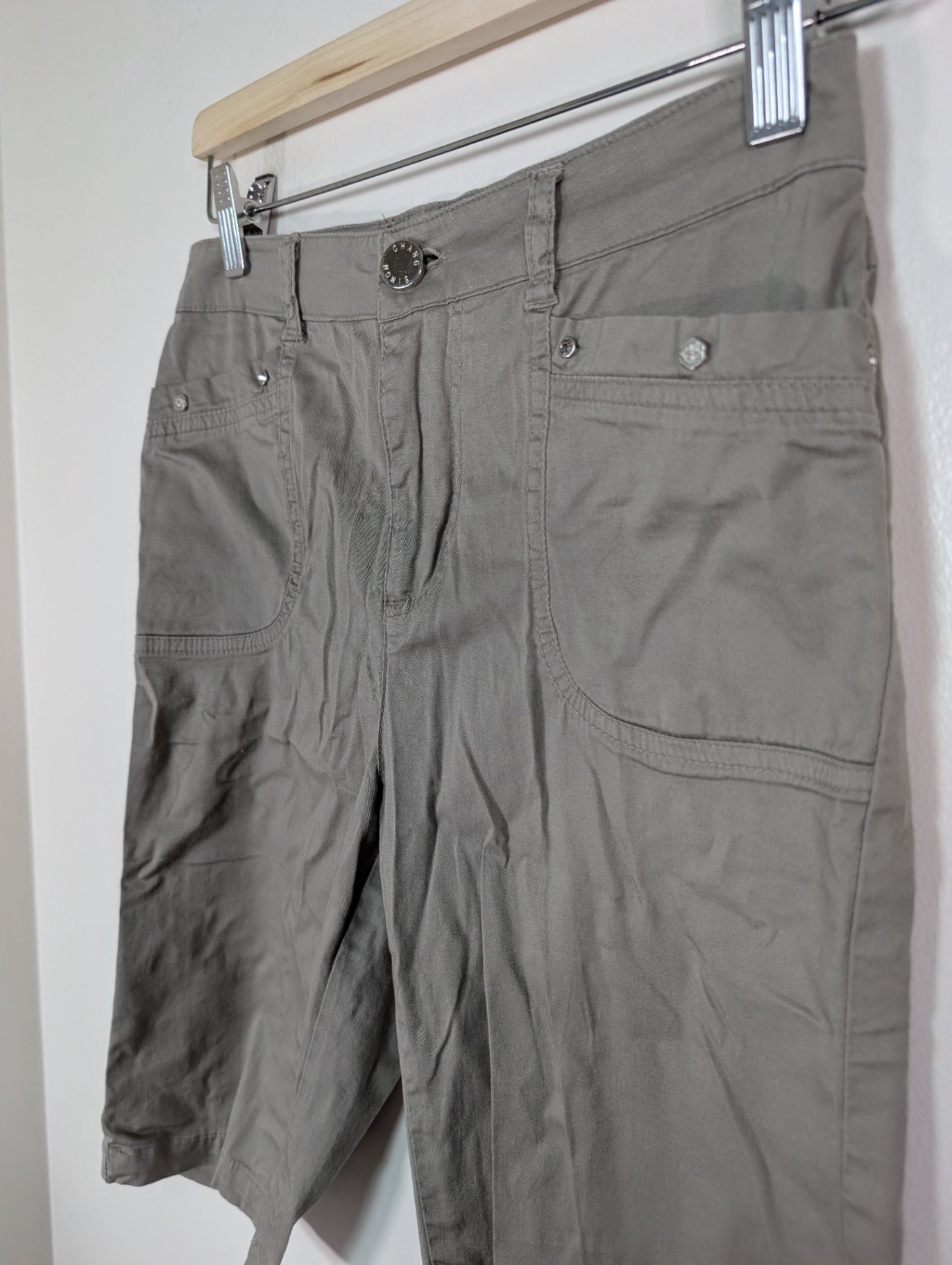 Simon Chang tan shorts - SZ 4