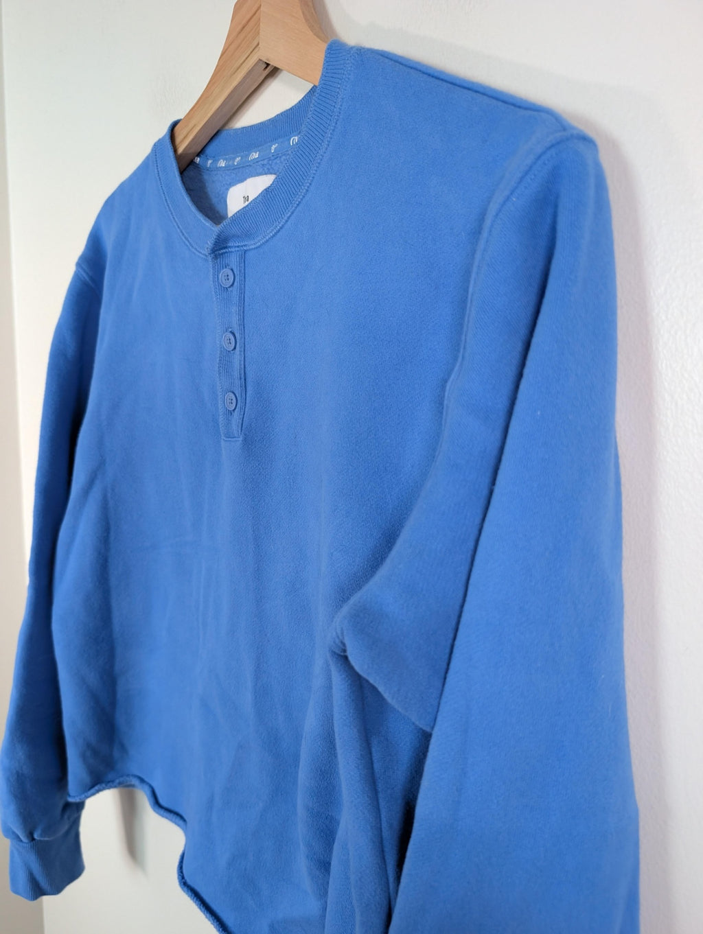 TNA blue long-sleeve - S