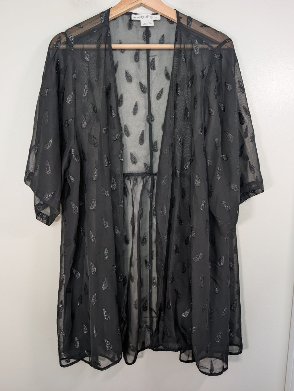 in every story leaf coverup - 1X