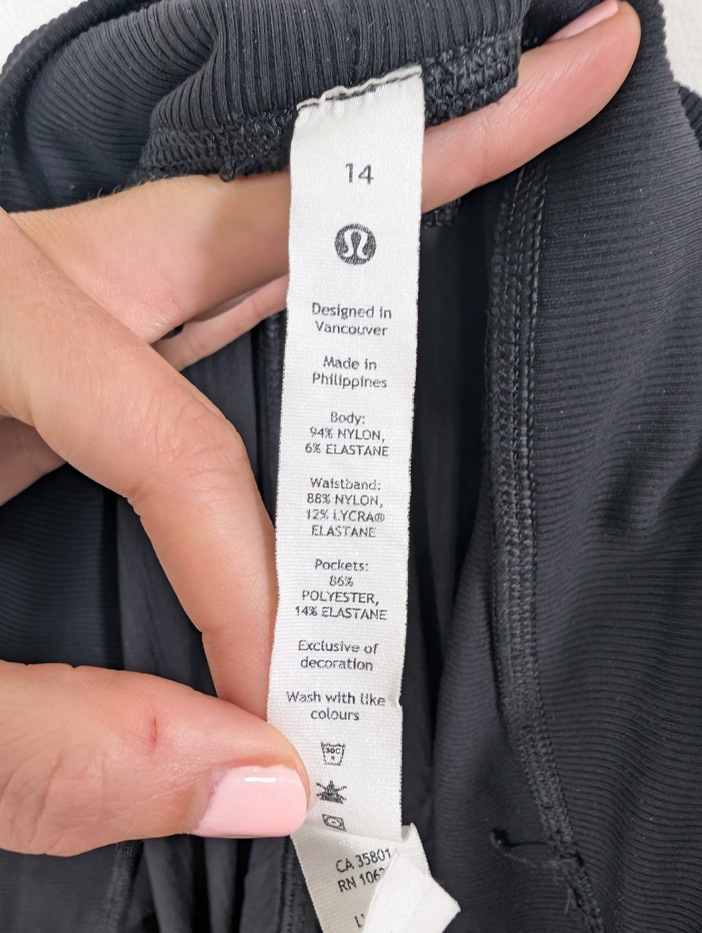Lululemon dance studio joggers - SZ 14