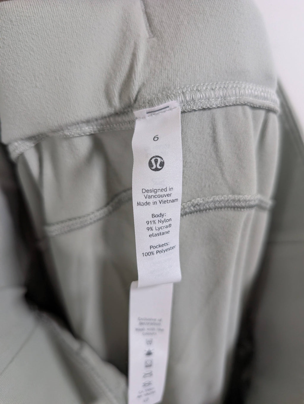 Lululemon light green joggers - 6