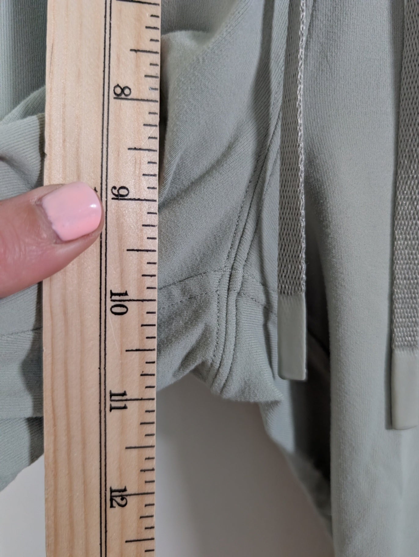Lululemon light green joggers - 6