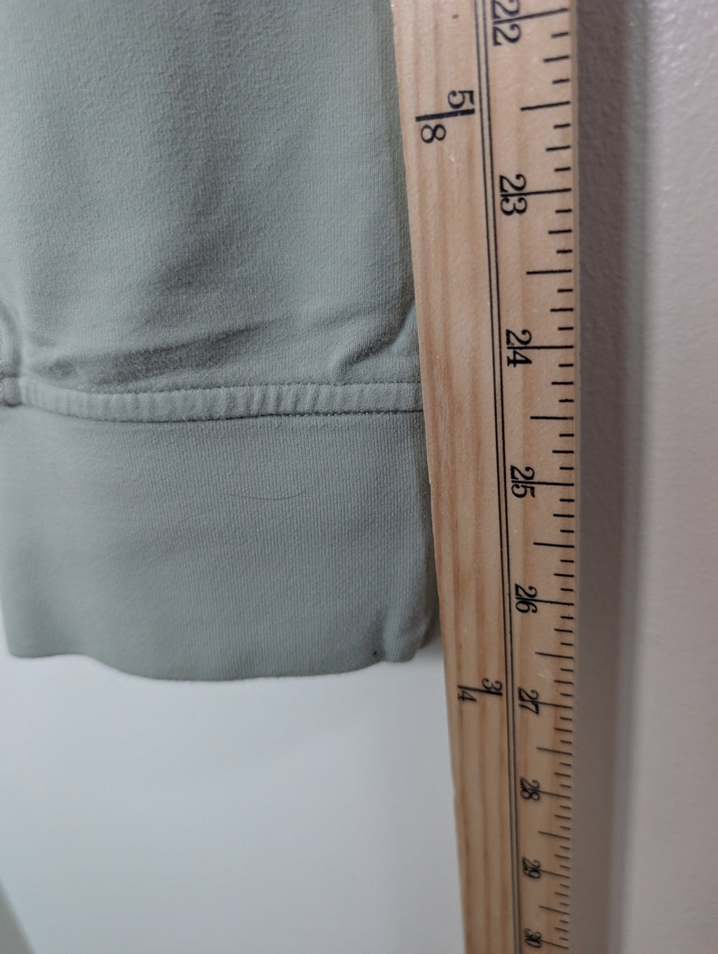 Lululemon light green joggers - 6
