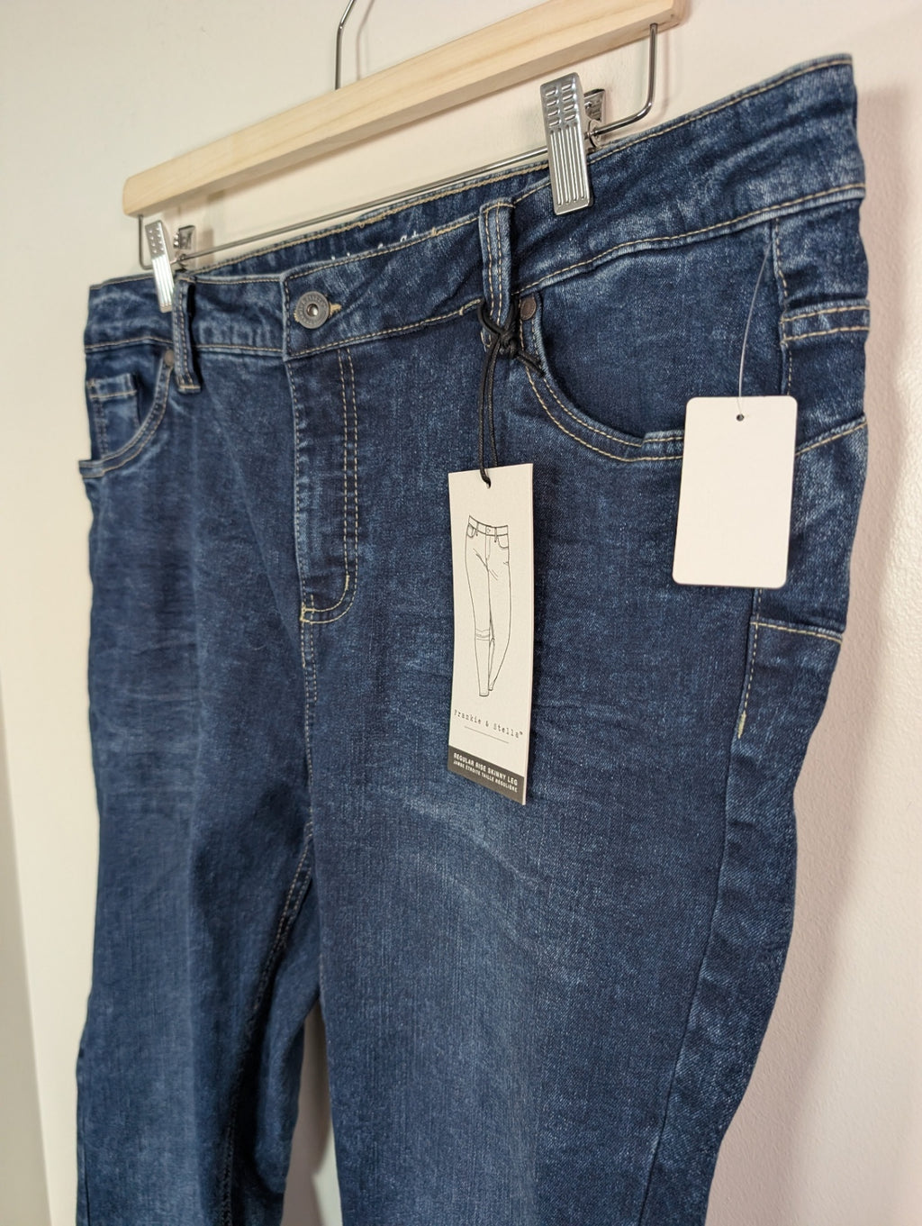 NWT Frankie + Stella regular rise skinny - 18