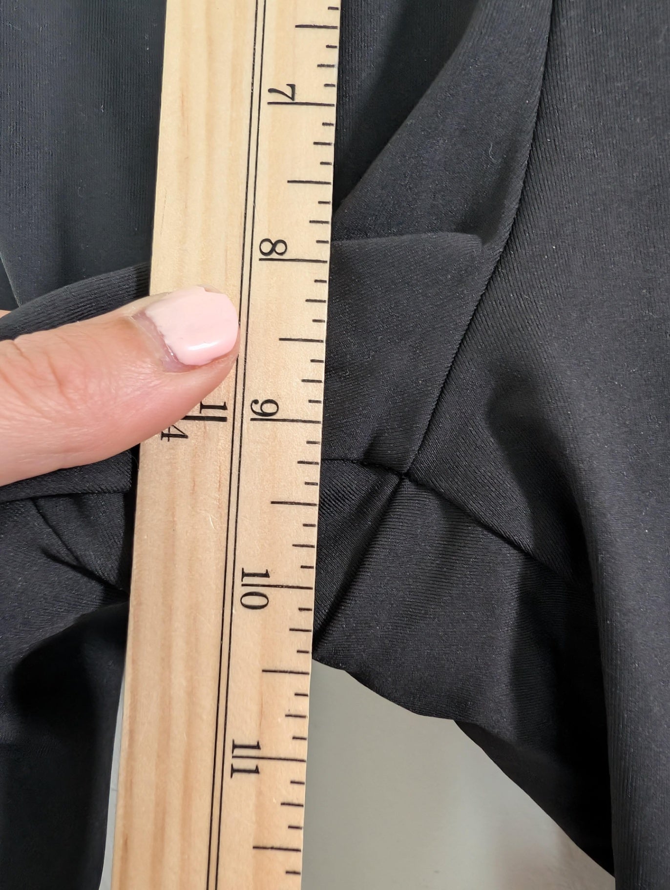 NWT Aritzia respite high rise pants - M