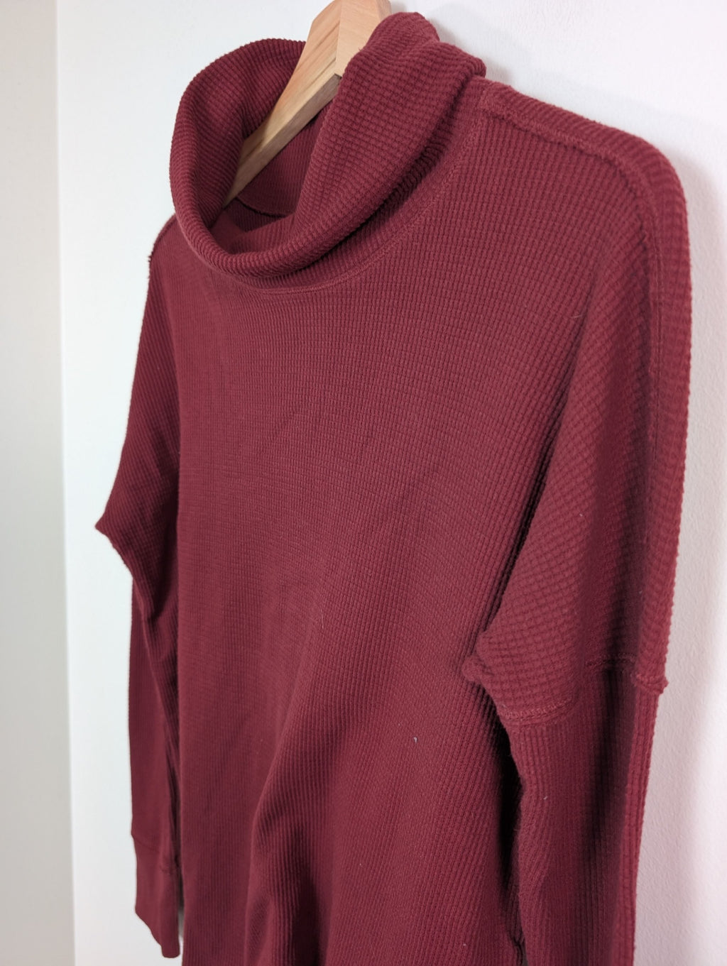 TNA waffle turtleneck - S
