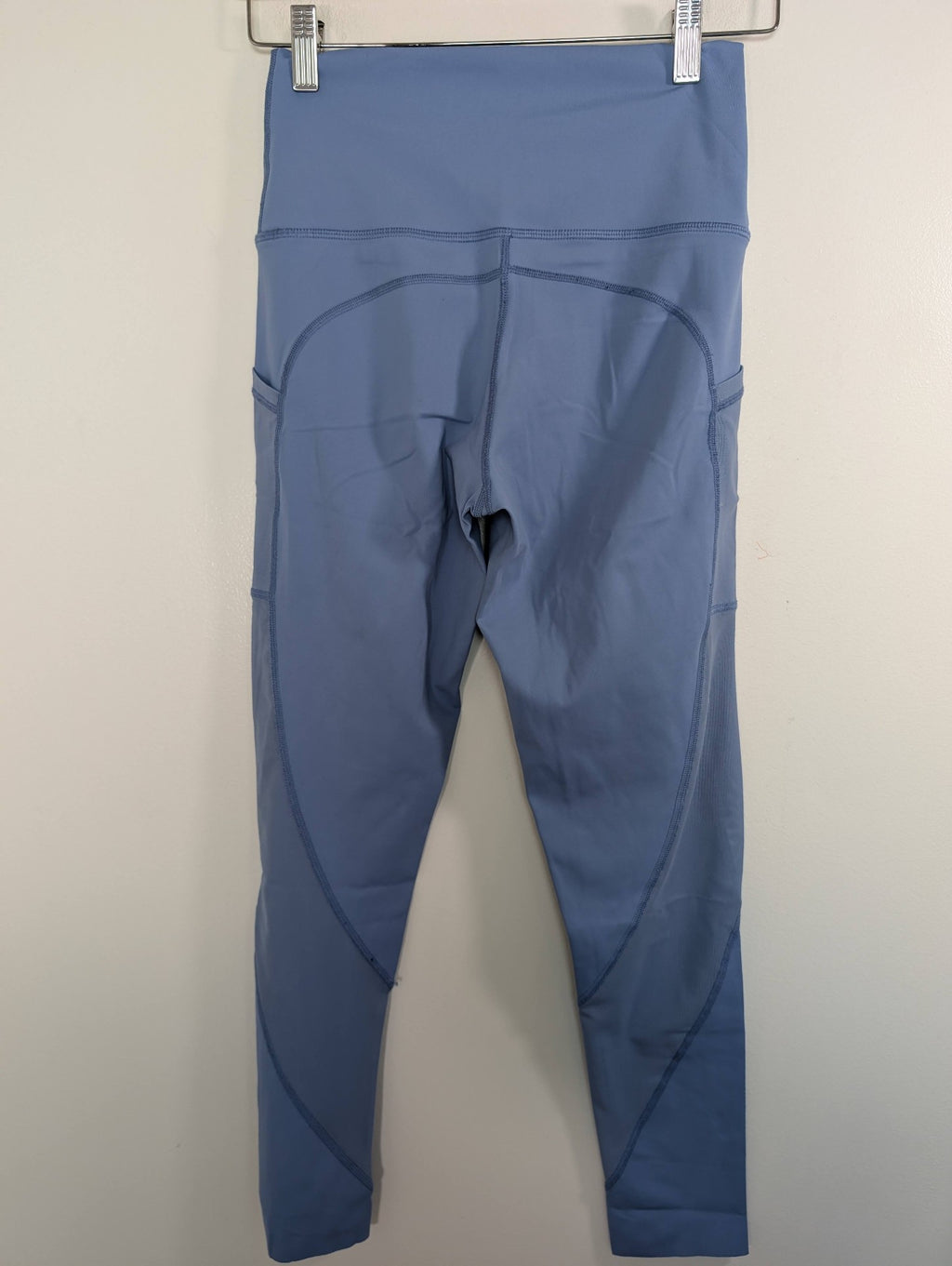 OFFLINE by Aerie blue leggings - M