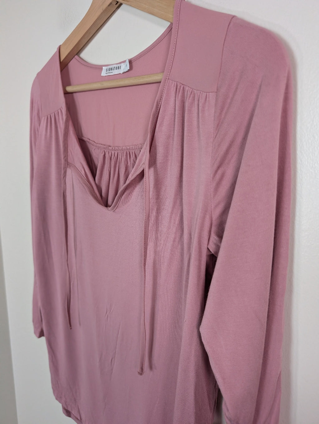 Reitmans Signature pink long-sleeve - Small