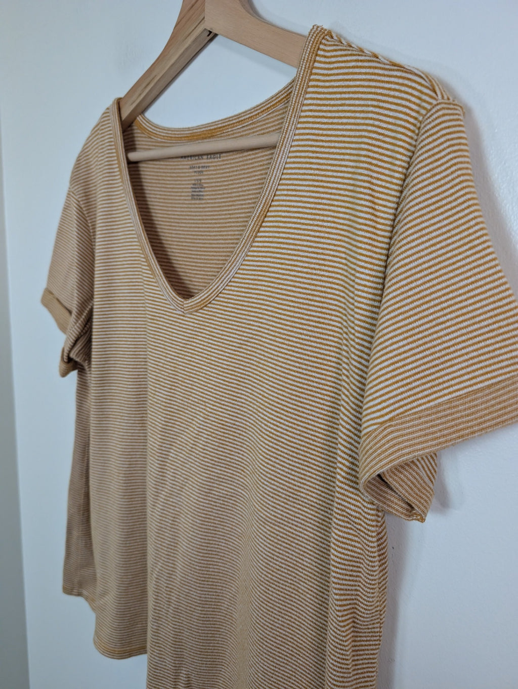 American Eagle mustard striped tee - L/G