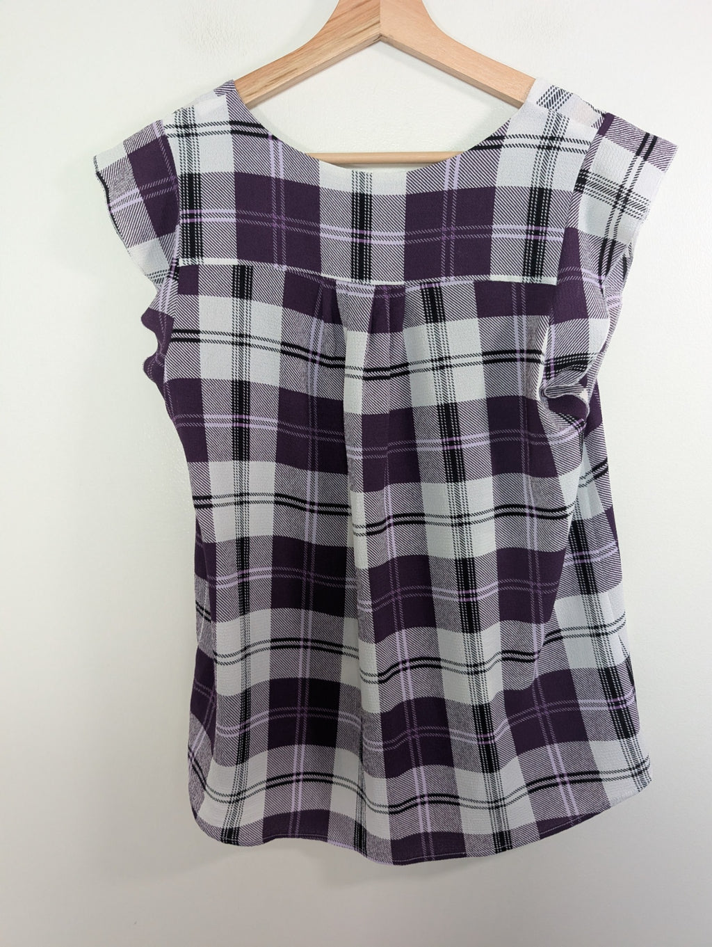 Ricki's purple plaid blouse - M